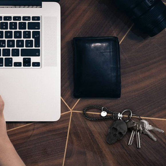 Skulls and Skeletons -The skull 3D PVC Keychain,skull key chains - Picture 3 of 5